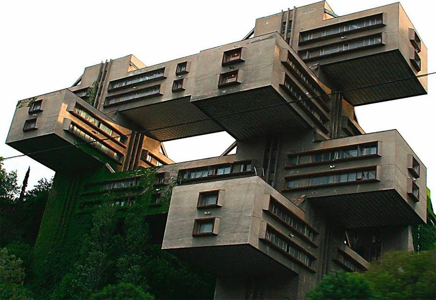 Russian Bloc — Totalitarian urbanism — image 34 of 45, Retrofuturisme archive