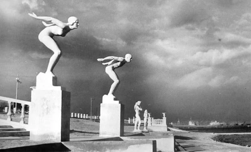 Russian Bloc — Totalitarian urbanism — image 41 of 45, Retrofuturisme archive