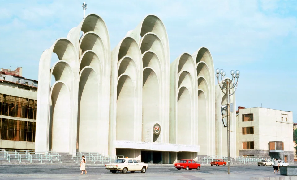 Russian Bloc — Totalitarian urbanism — image 42 of 45, Retrofuturisme archive
